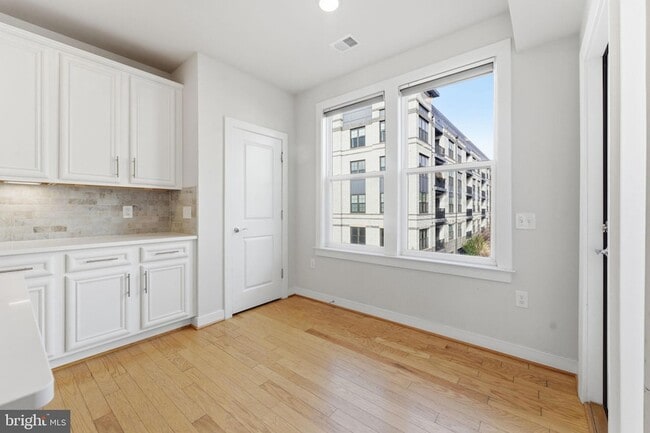 Building Photo - 13331 Launders St