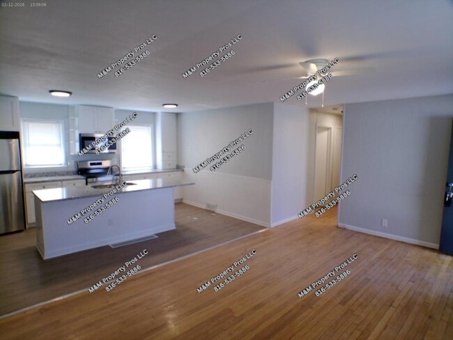 Building Photo - 12603 E Erickson Rd