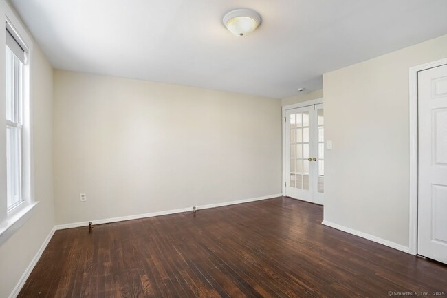 Building Photo - 139 Edgefield Ave