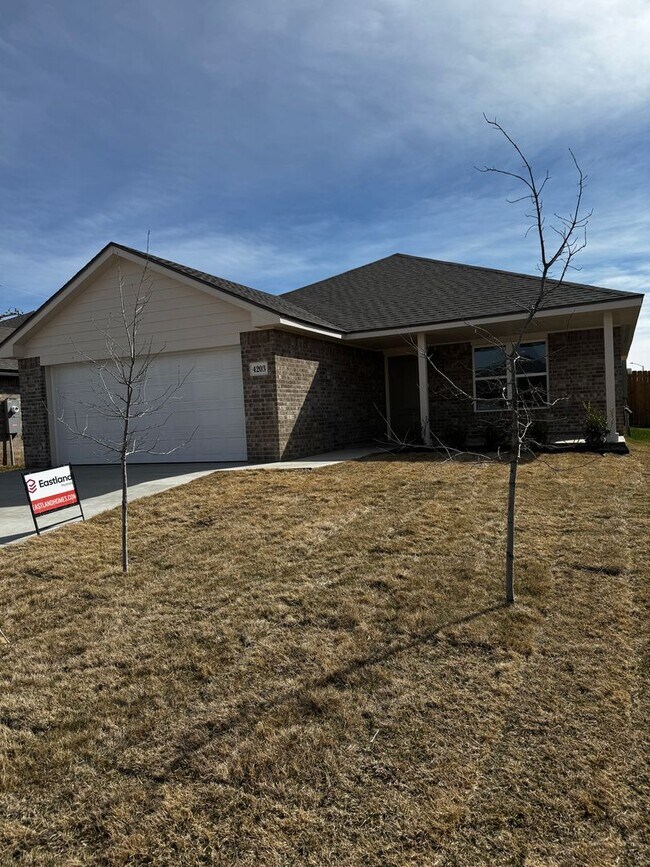 Building Photo - New construction!!! Beacon Pointe 3/2/2  $250.00 off 1st month rent