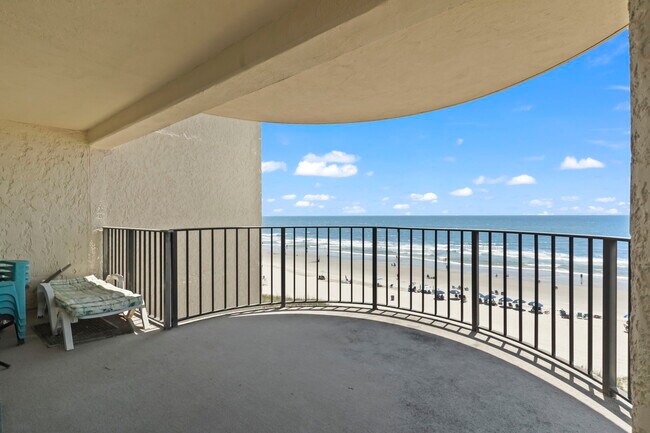 Building Photo - 1425 S Ocean Blvd