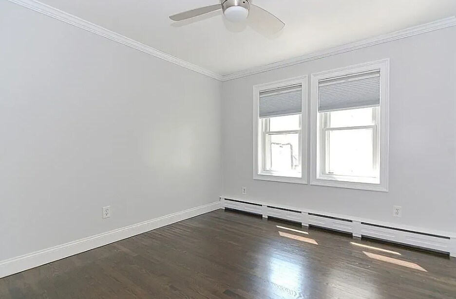 Building Photo - 237 Trenton St
