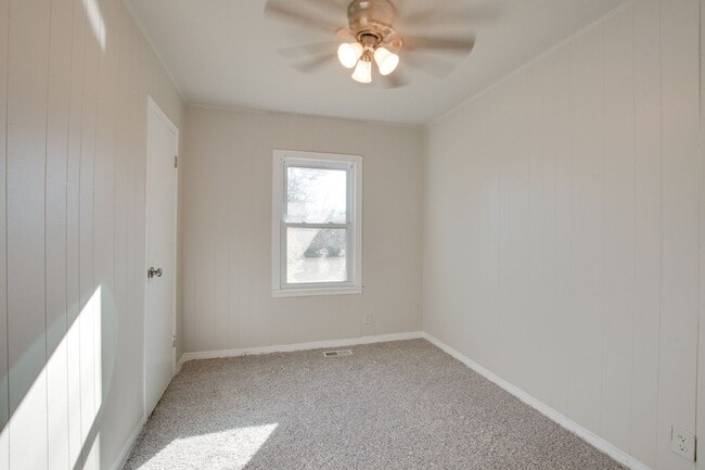 Building Photo - 1715 Chester St NW