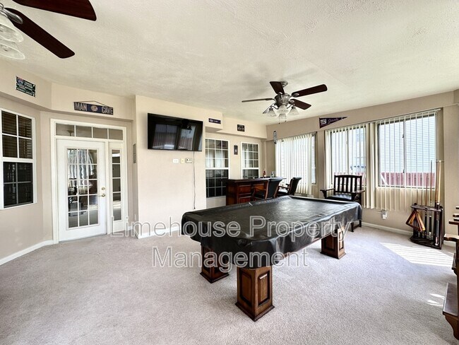 Building Photo - 1116 Fern Ln