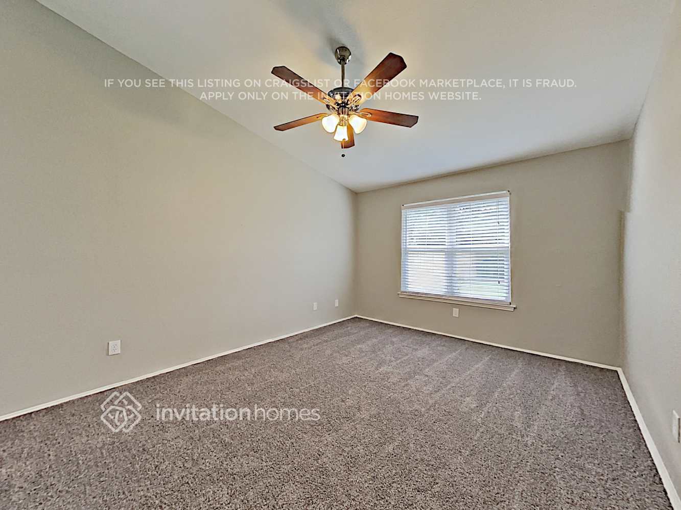 Building Photo - 200 Kalmia Dr