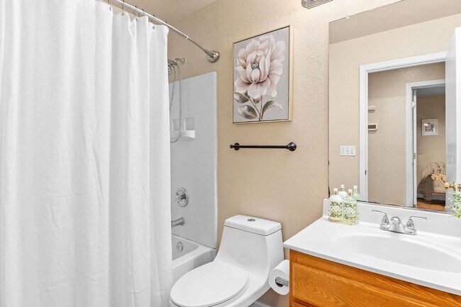 Building Photo - 4866 Alterra Way