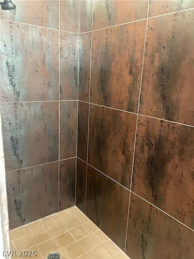 Building Photo - 7020 N Albatross Attic St