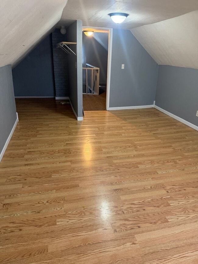 Building Photo - Located in Milwaukee’s Harambee/Riverwest area, the property benefits from proximity to downtown,...