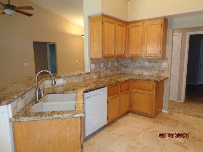 Building Photo - 43932 Johns Ct