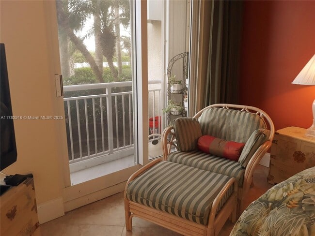 Building Photo - 3880 N Hwy A1A