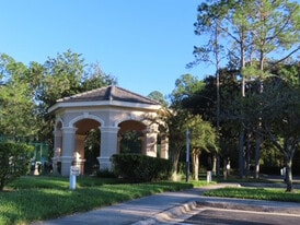 Building Photo - 13810 Sutton Park Dr N