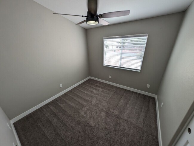 Building Photo - 8040 Villa Rosarito St