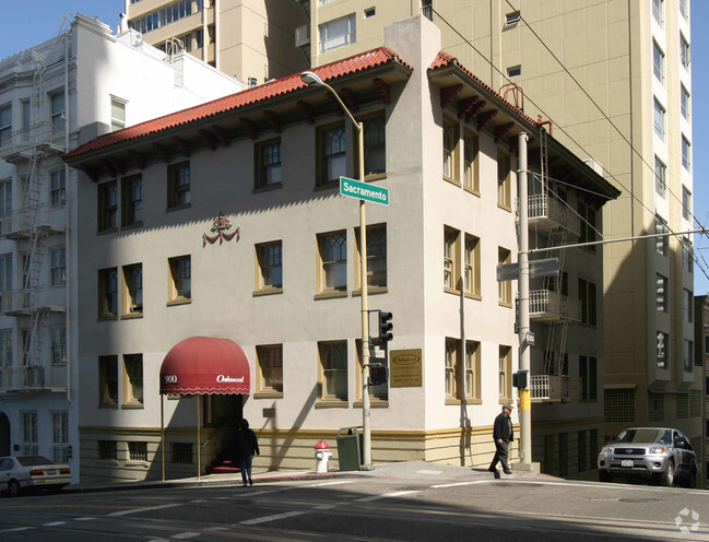 Building Photo - Oakwood