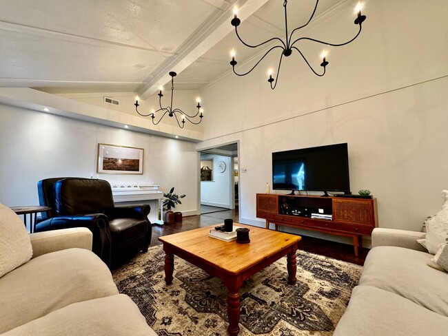 Building Photo - 3-Bedroom Ranch Ready On 12-01-25! 1/2 Acr...
