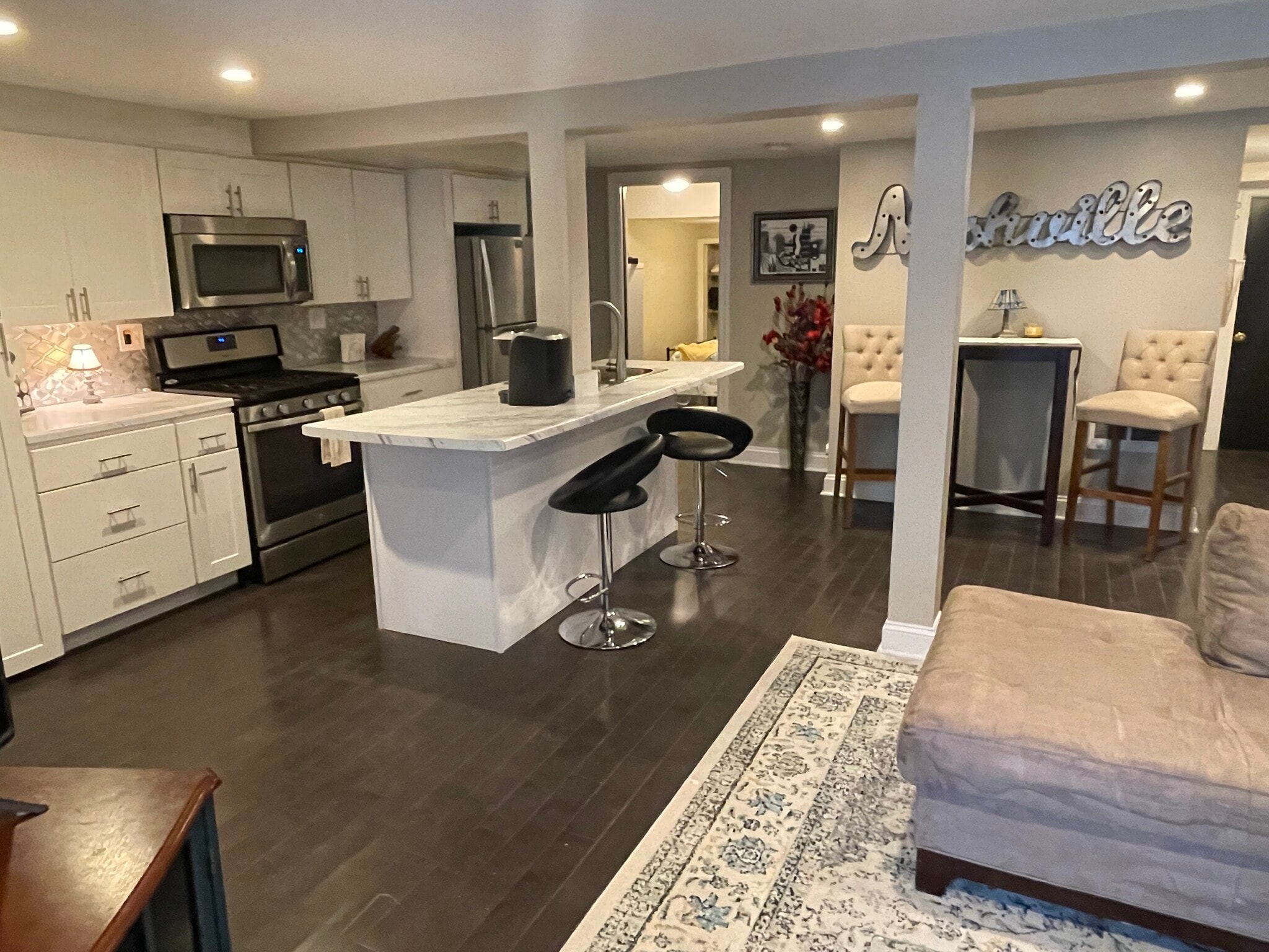 Building Photo - 2509 N Halsted St