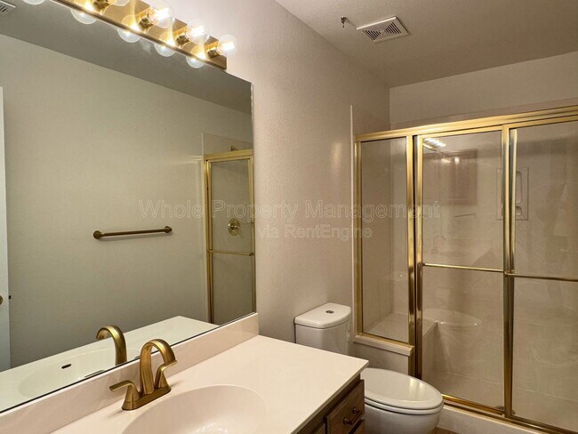 Building Photo - 14973 W 32nd Dr