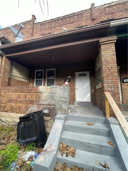 Primary Photo - 708 Webster Terrace