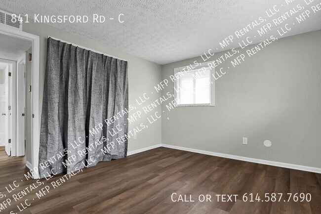 Building Photo - 841 Kingsford Rd