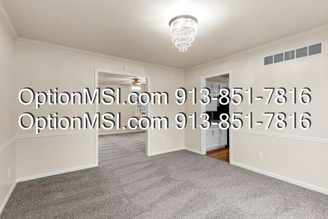 Building Photo - Welcome home to this charming two-story in South Woods subdivision