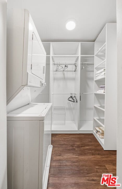 Building Photo - 906 Kings Rd