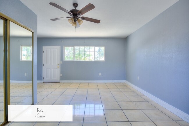 Building Photo - Spacious 4-Bedroom Home on Nearly 1 Acre –...