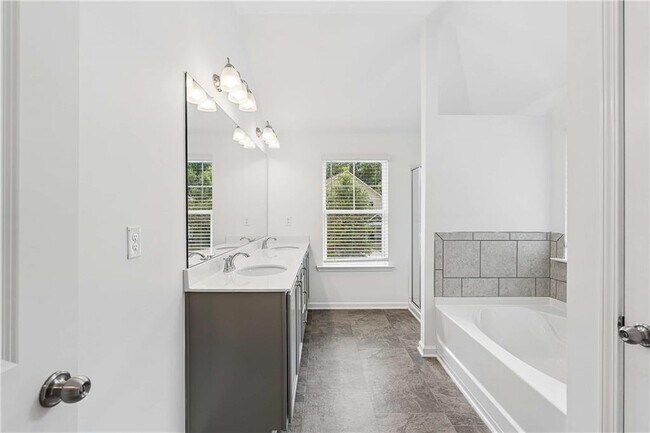 Building Photo - 430 Burgundy Terrace SE