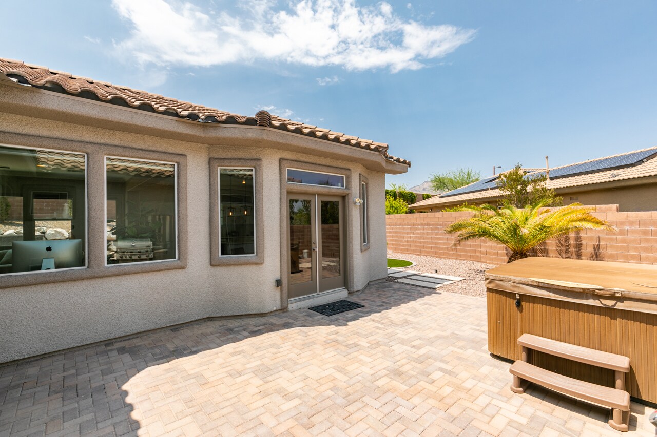 Building Photo - 65 Teahouse St