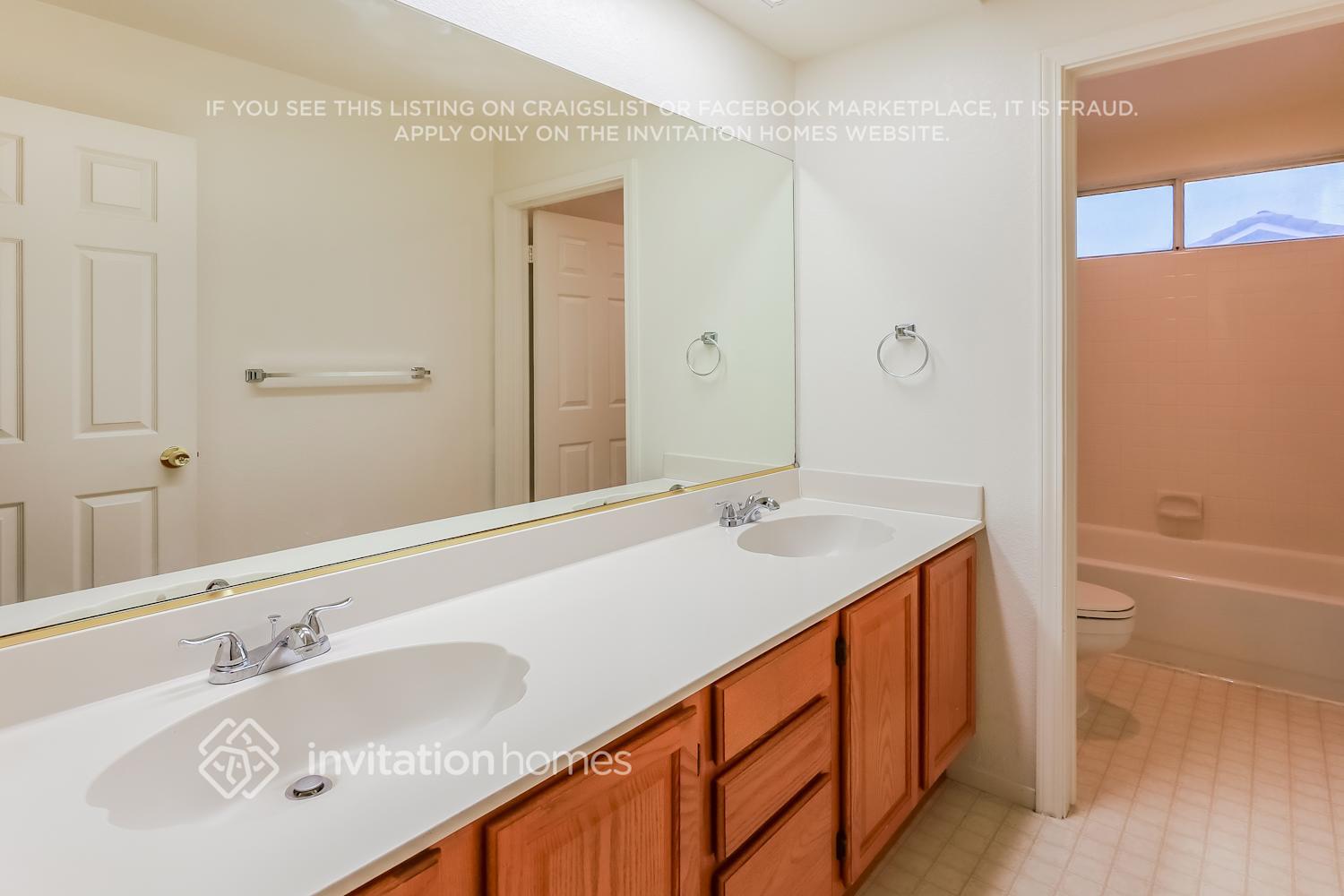 Building Photo - 117 Pau Ct