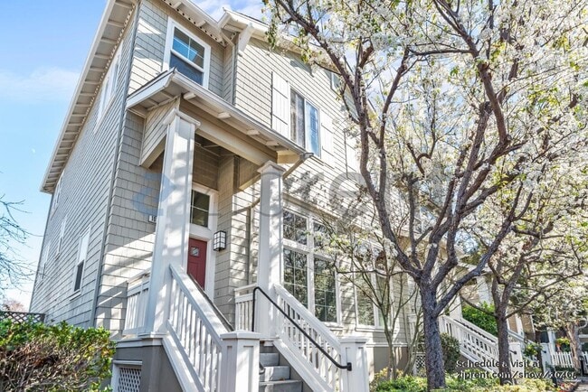 Building Photo - 1017 Keeble Ct