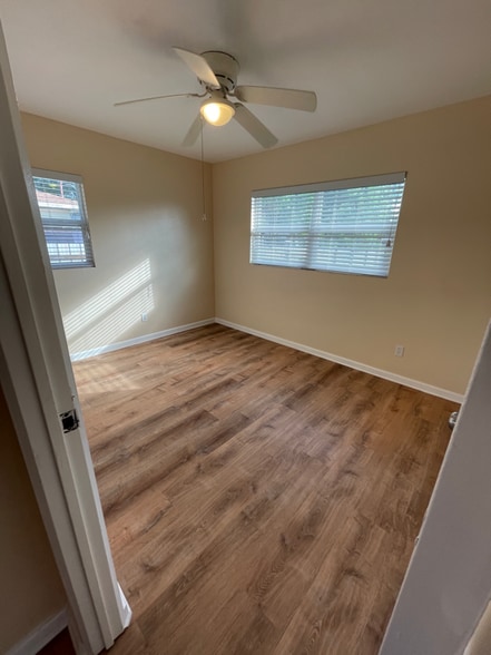 Building Photo - 109 N Galena Ave