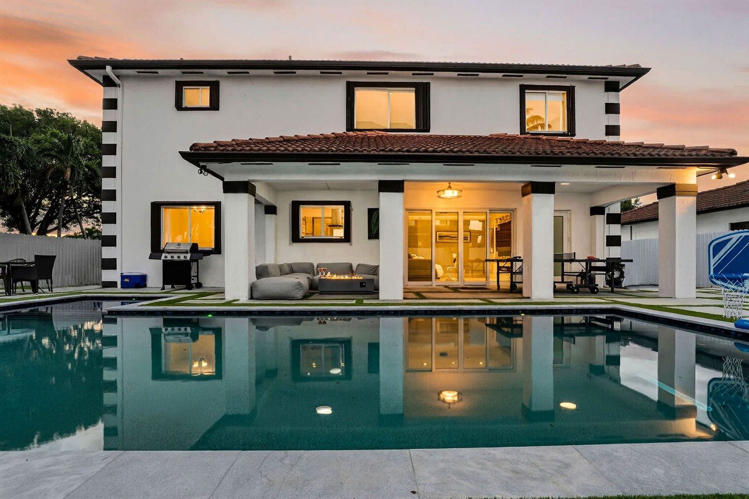 Building Photo - 5161 SW 159th Ct