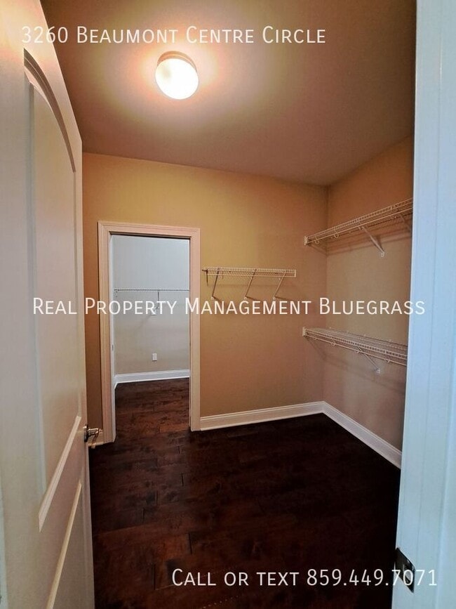 Building Photo - 3260 Beaumont Centre Cir
