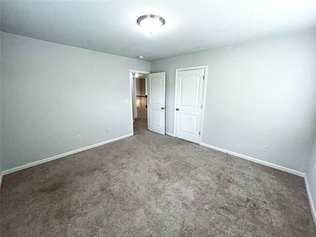 Building Photo - 4030 Tobiano Trl