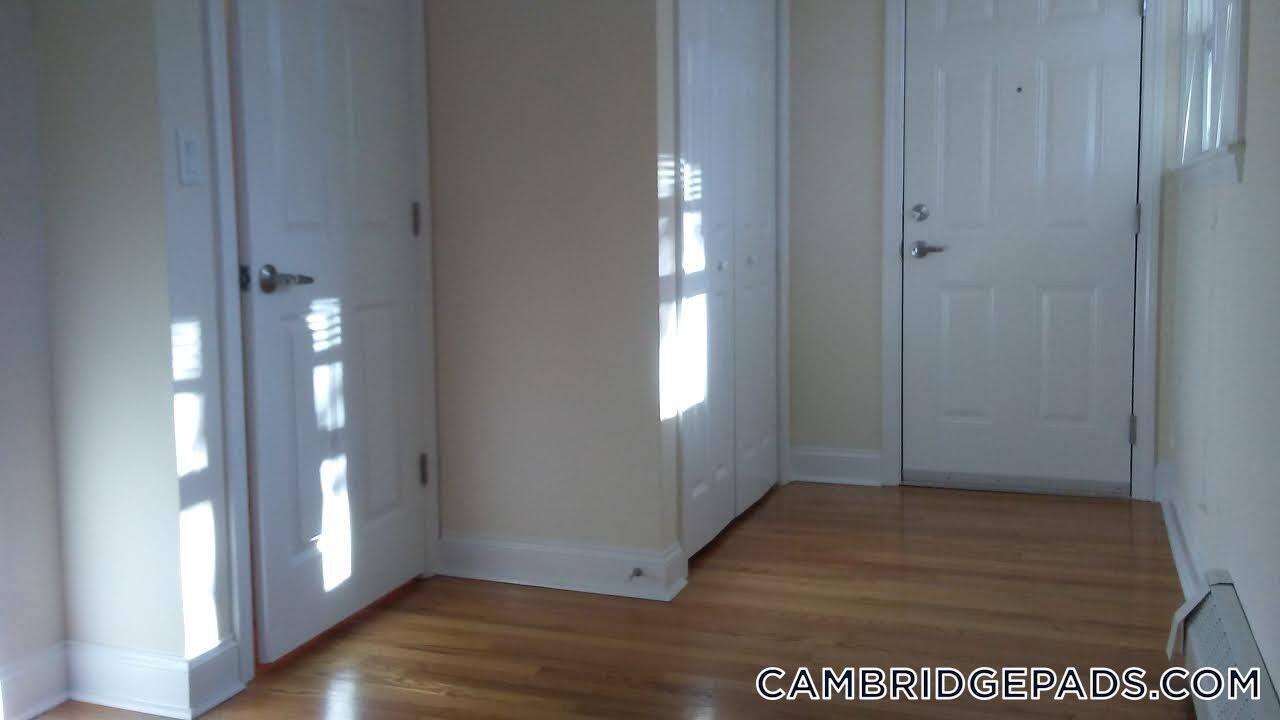 Building Photo - 1 Langdon Square