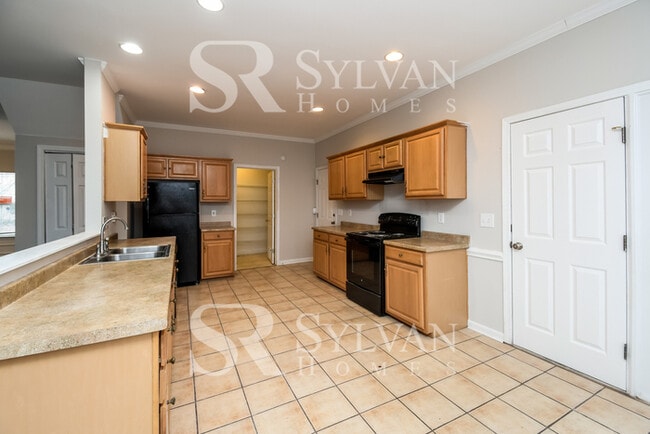 Building Photo - At Last, This Is What You Have Been Searching For!