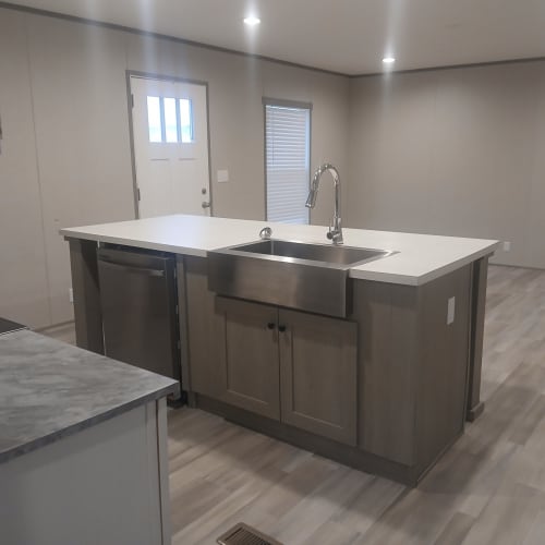 Building Photo - 343 Beaver Dam Cir