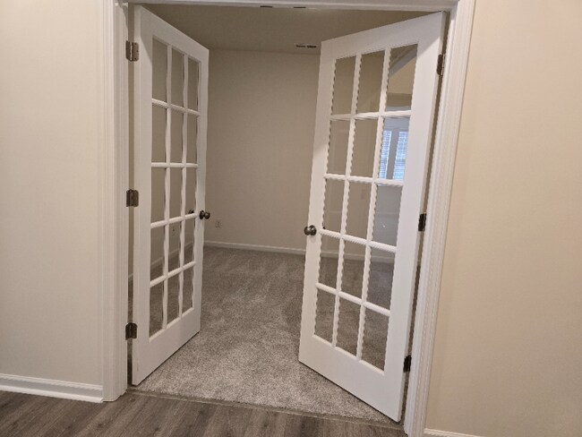 Building Photo - 8958 Morning Mist Rd