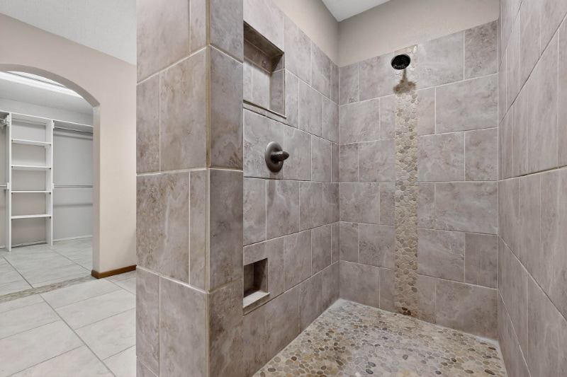 Building Photo - 7029 Veranda Rd NE