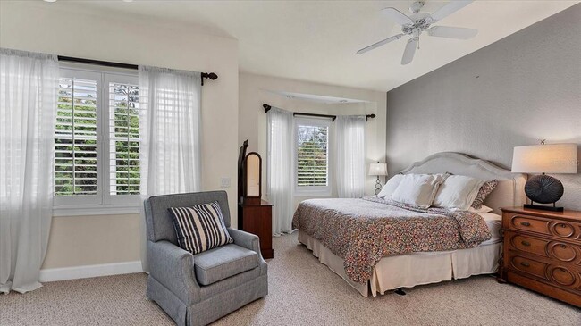 Building Photo - 5433 46th Ct W