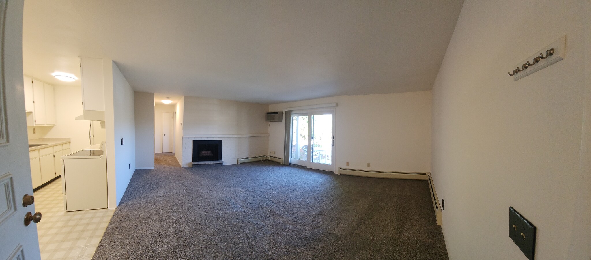 Building Photo - 5586 Guilford Rd