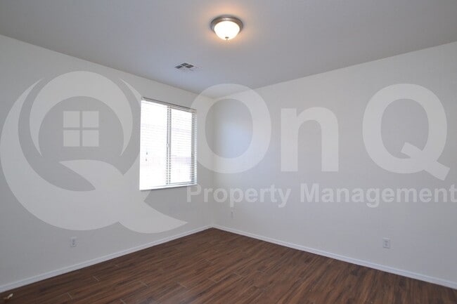 Building Photo - 9182 W Black Hill Rd