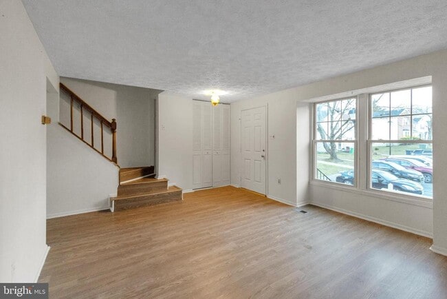 Building Photo - 4327 Rockport Ln