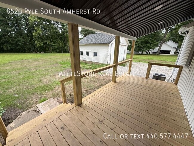 Building Photo - 8520 Pyle South Amherst Rd