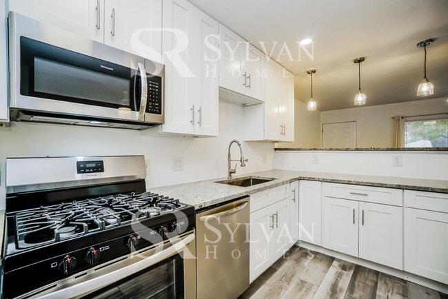 Building Photo - Coming HOME never felt so good!