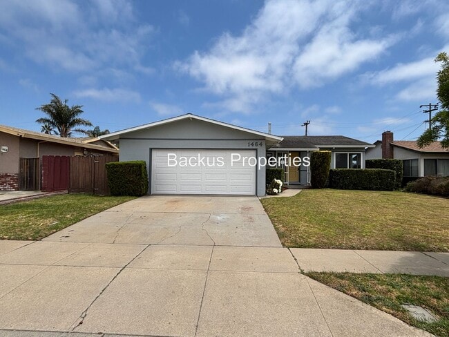 Primary Photo - Three bedroom North Salinas Home on Linwoo...