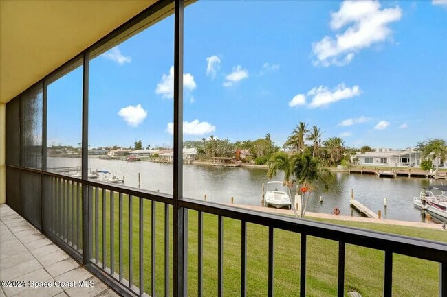 Building Photo - 300 S Banana River Blvd