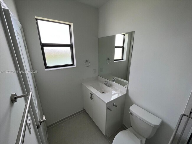 Building Photo - 9960 SW 228th Terrace