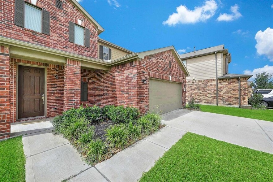 Building Photo - 22423 Auburn Valley Ln
