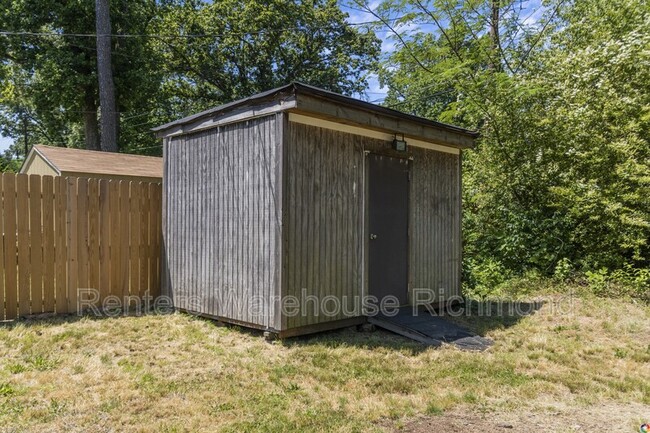 Building Photo - 1516 Fort Hill Dr