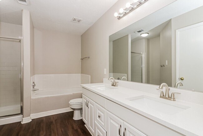 Building Photo - 6407 Crim Ct